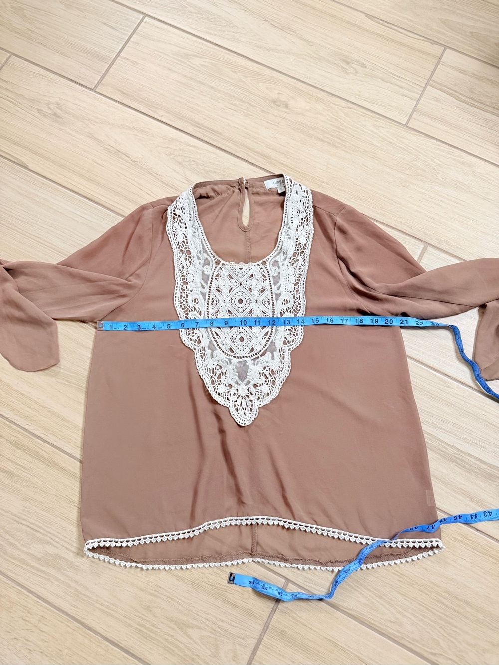 Umgee Womens SizeM Brown Crochet Lace Bib Blouse Flowy Chiffon Boho Festival Top - Picture 4 of 6